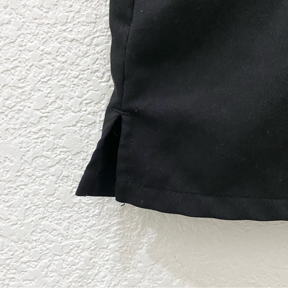 FIGS FW1100 Black Casma Three-Pocket V-Neck Scrub Top Size S - Picture 12 of 16